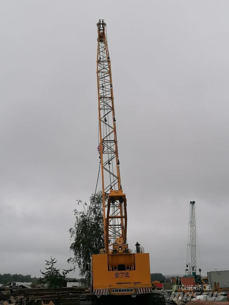 Liebherr HS 872 HD Track mounted cranes