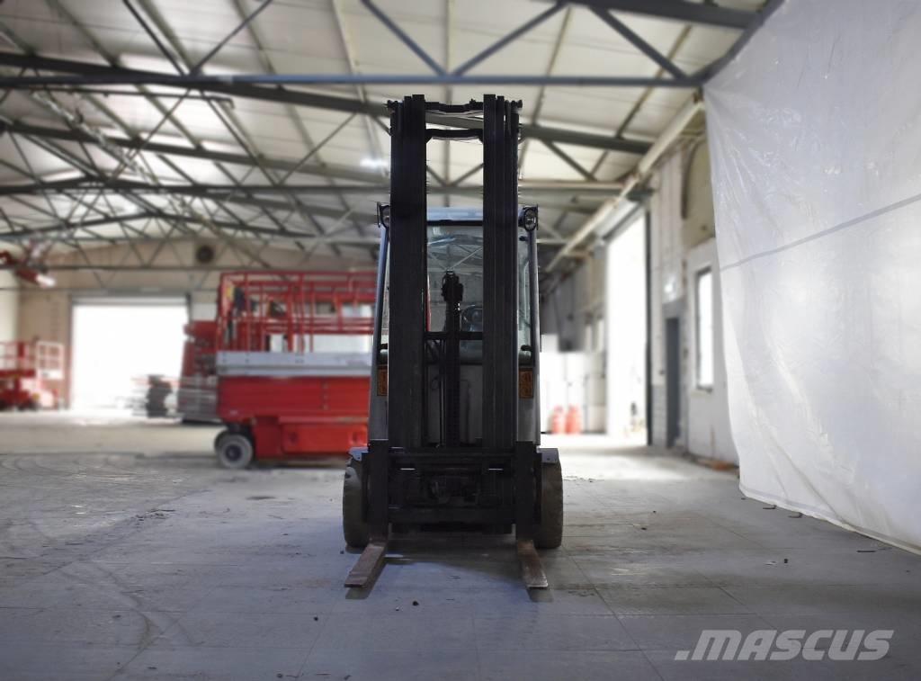 Still RX 60-25 L/600 Electric forklift trucks