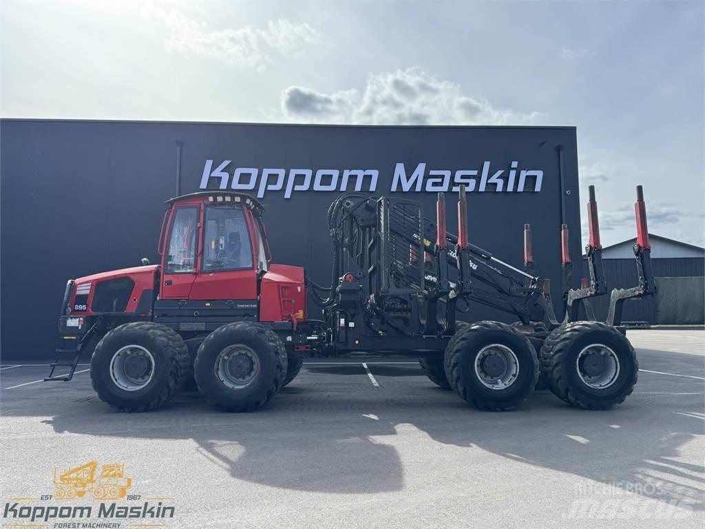 Komatsu 895 Forwarders