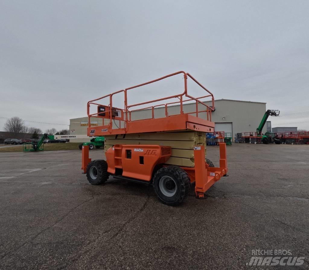 JLG 4394 RT Scissor lifts