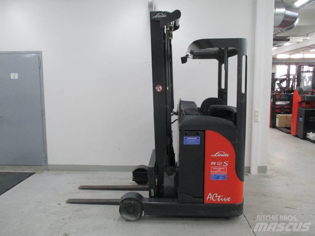 Linde R 12 Reach truck