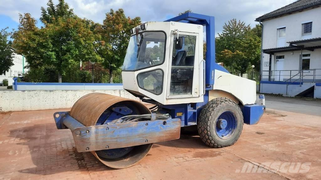 Vibromax W605 D Single drum rollers