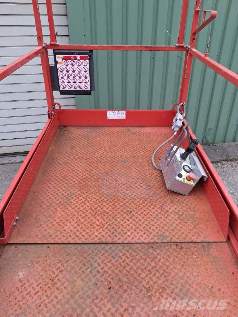 SkyJack SJ III 4632 Scissor lifts