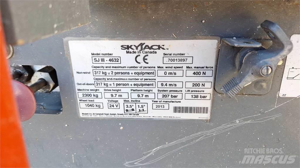 SkyJack SJIII4632 Scissor lifts