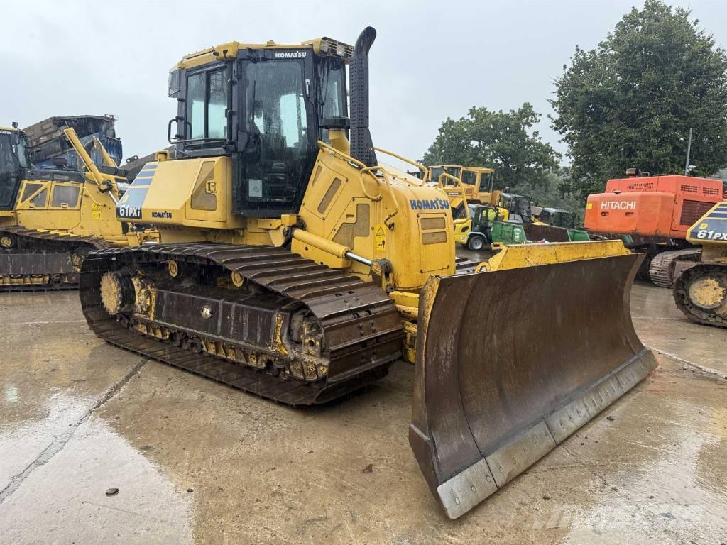 Komatsu D 61 PXI-23 Crawler dozers