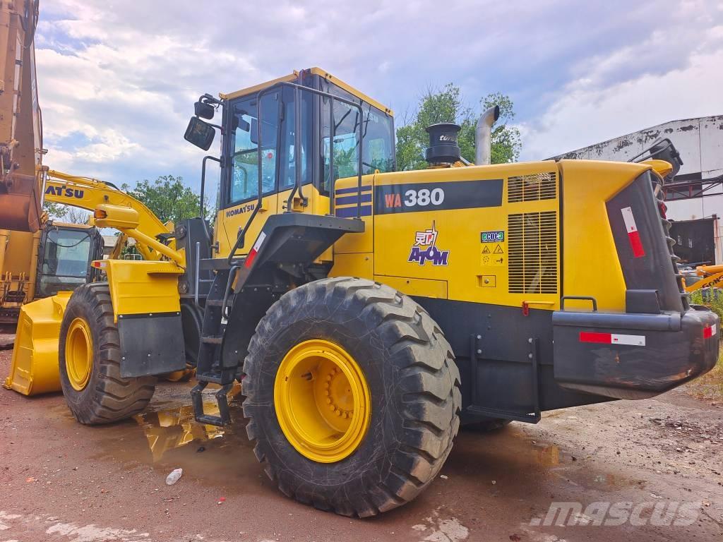 Komatsu WA 320-5 Wheel loaders