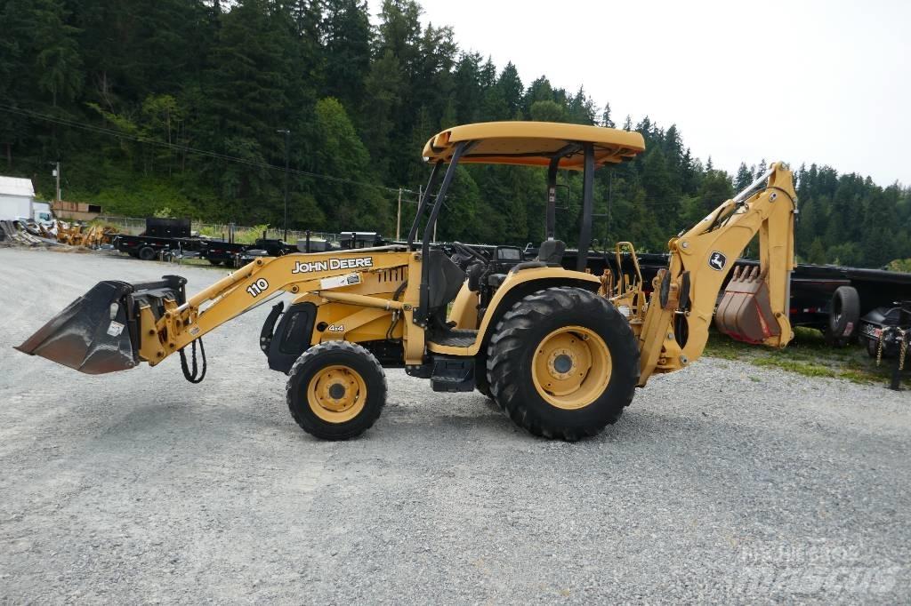 DEERE 110 Backhoe