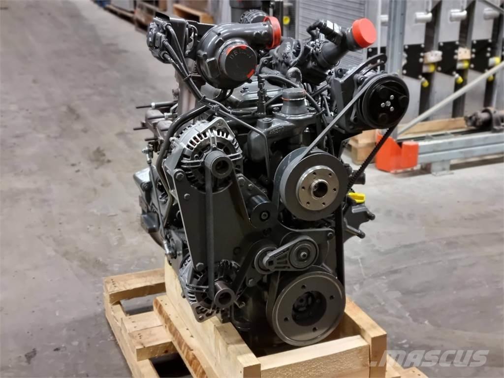 Komatsu 49 AWF Engines