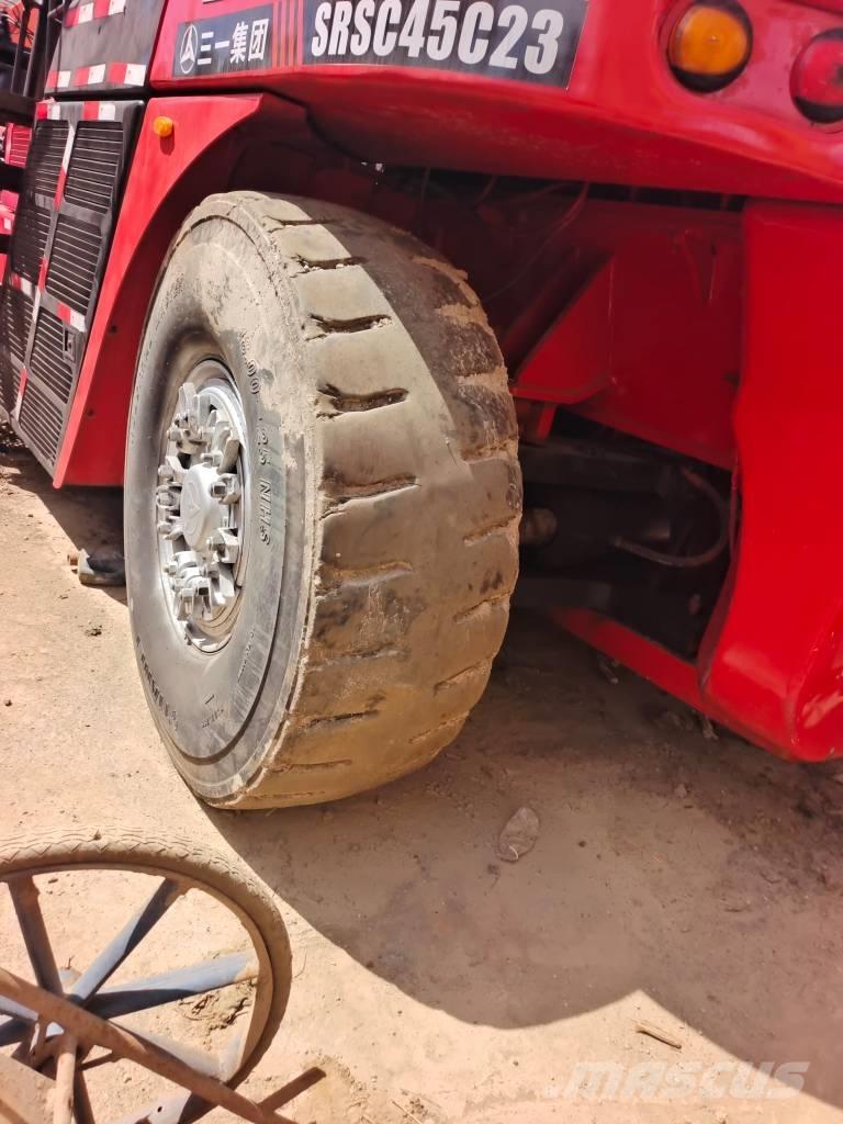 Sany SRSC 45 C30 Reach stackers