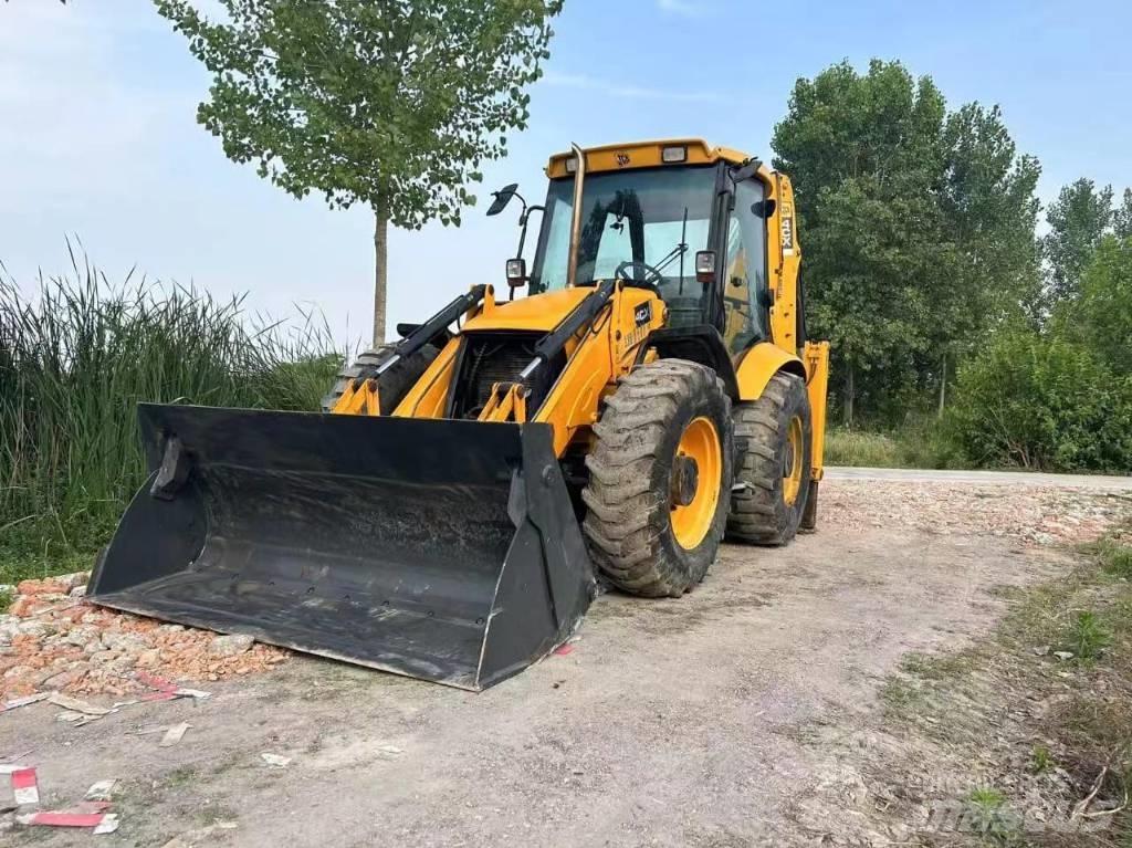 JCB 4 CX Backhoe