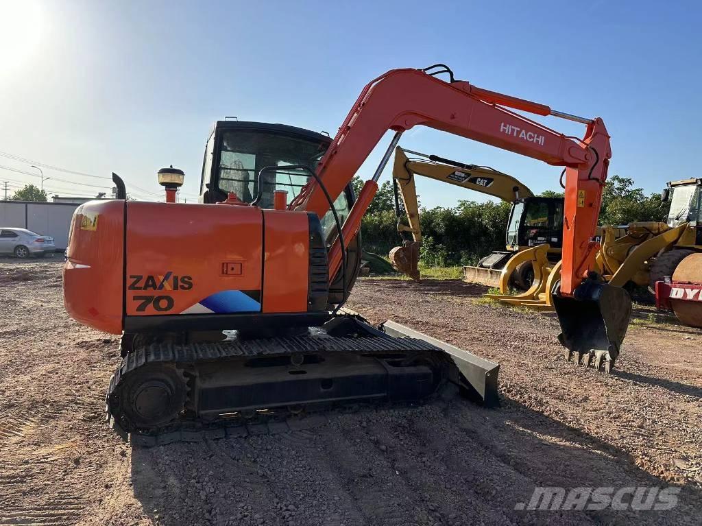 Hitachi ZX70 Mini excavators  7t - 12t