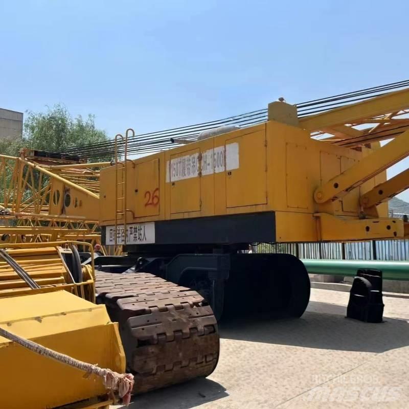 IHI CCH 1500 Track mounted cranes