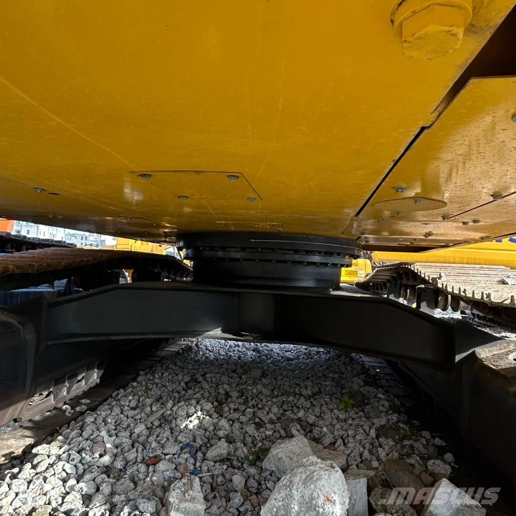 Komatsu 350-7 Crawler excavators