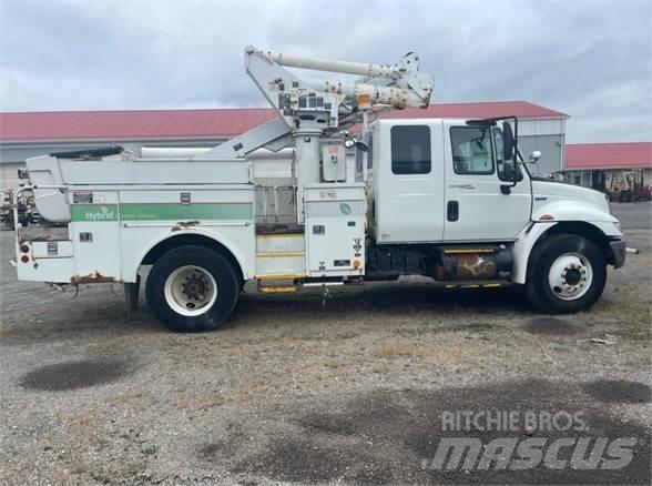 Altec TA40 Truck mounted platforms