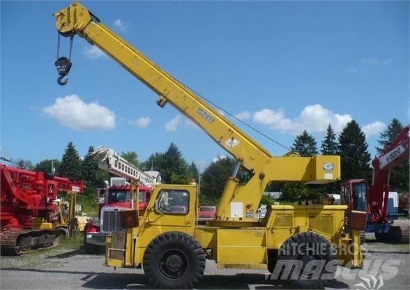 Grove RT58 Rough terrain cranes