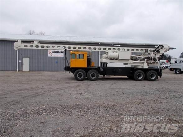  TEXOMA 900 Surface drill rigs