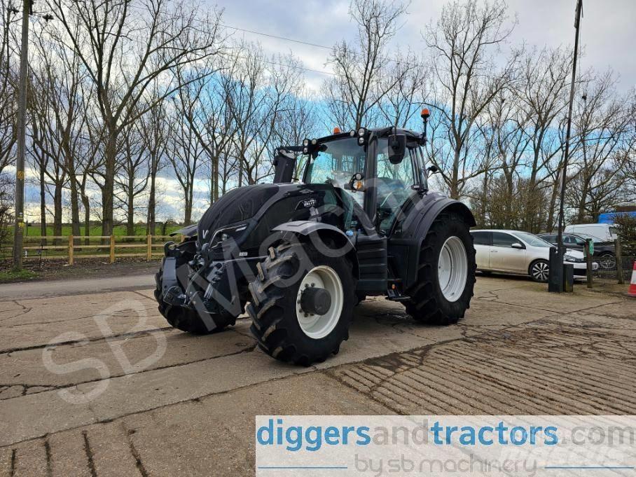 Valtra T 154 Tractors