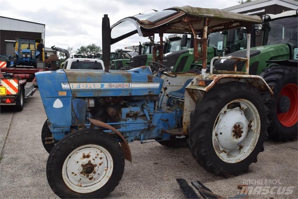 Ford 2000 Tractors