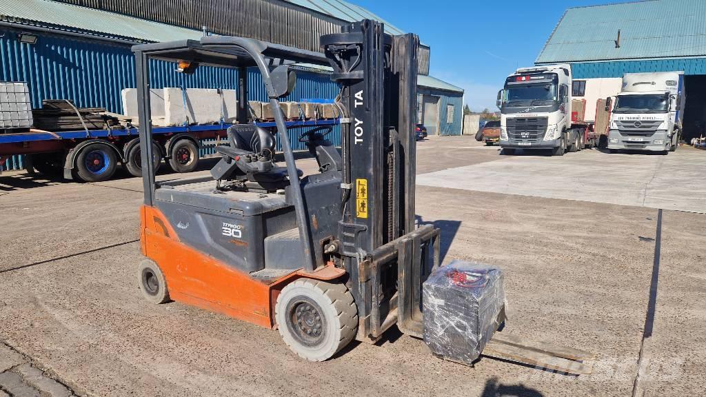 Toyota 8 FBMT 30 Electric forklift trucks