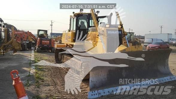 Komatsu D65PX Crawler dozers