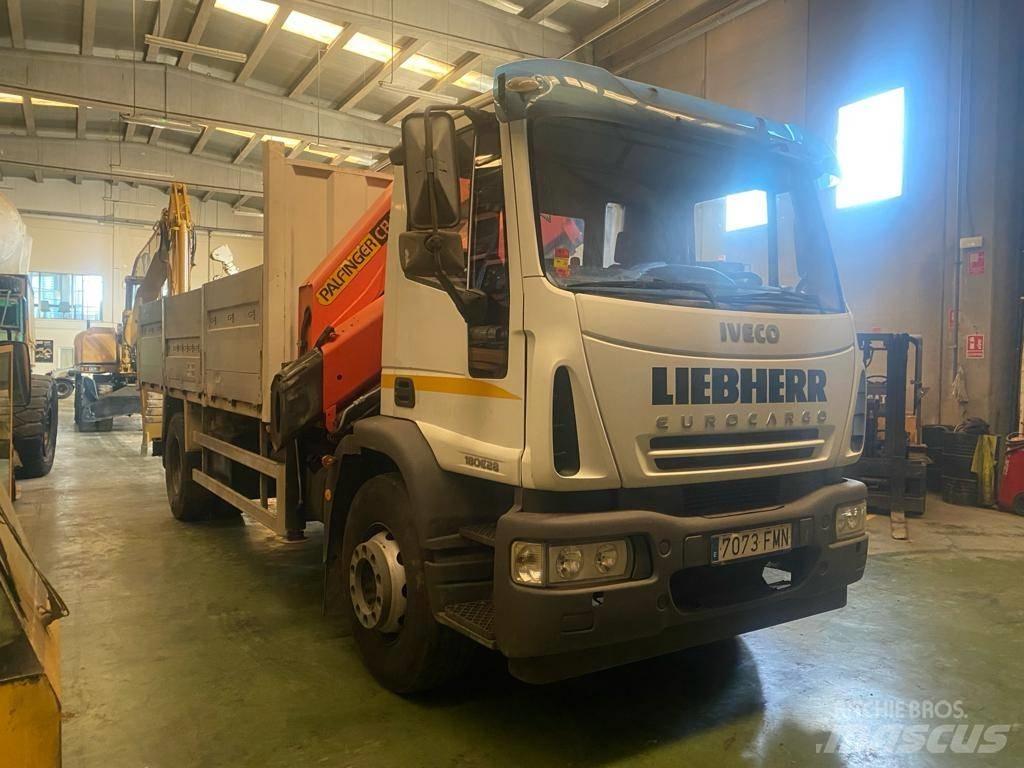 Iveco ML180E28 Truck mounted cranes