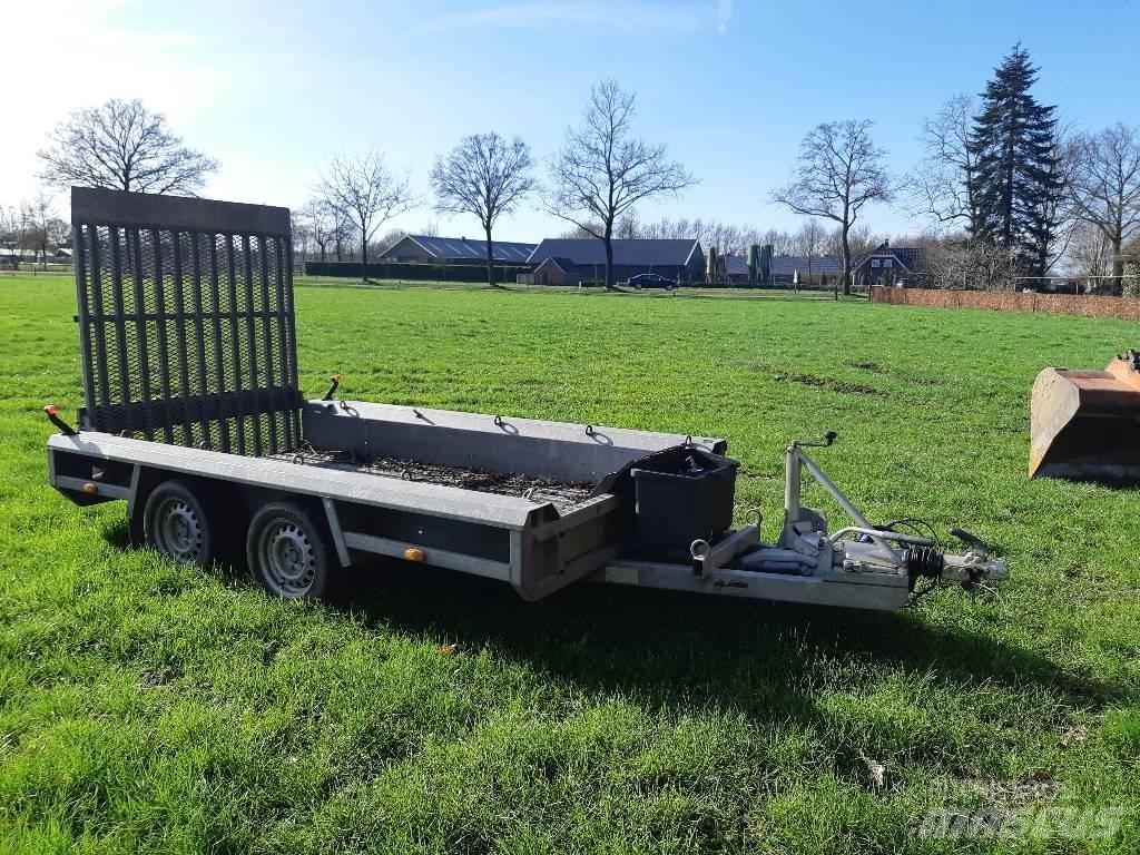 Henra TR2 Car carrier