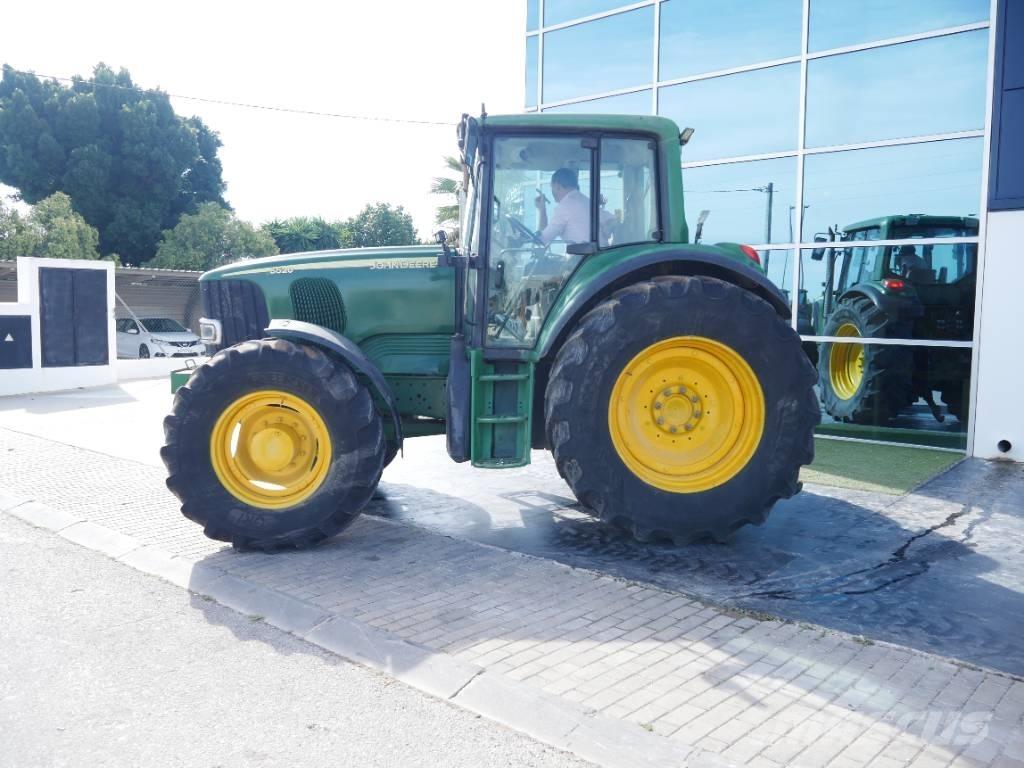 John Deere 6520 Tractors