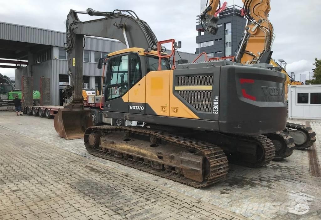 Volvo EC 300 E Crawler excavators