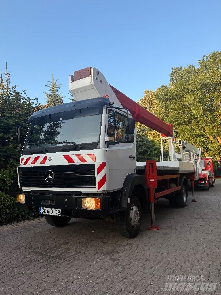 Mercedes-Benz 817 Truck mounted platforms