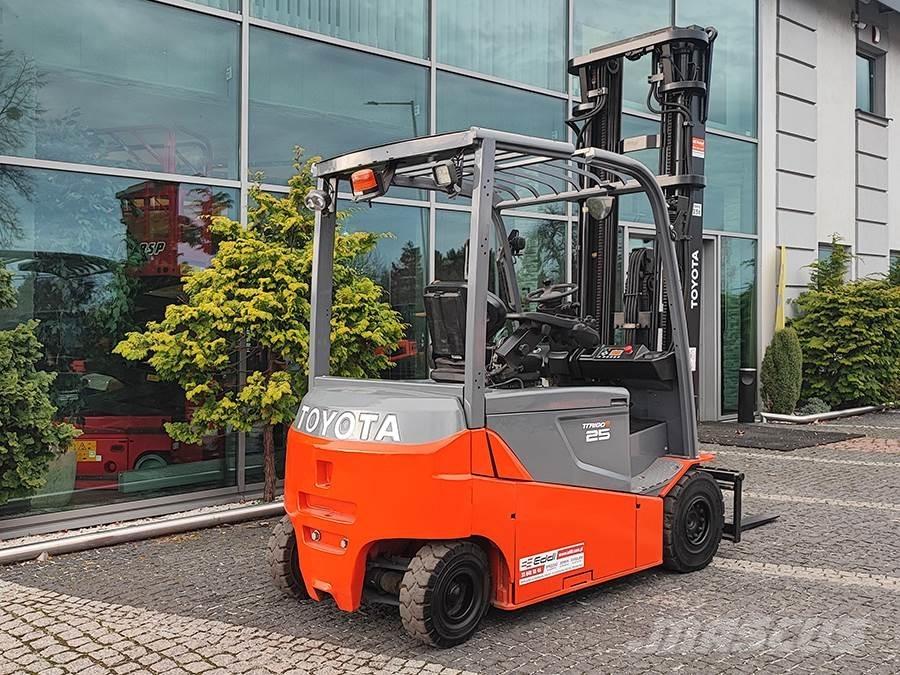 Toyota 8FBMT25 Electric forklift trucks