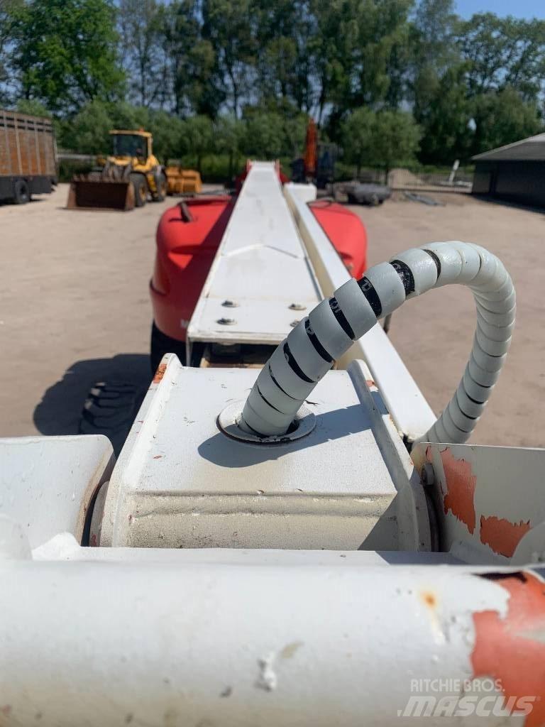 JLG 460 SJ Articulated boom lifts