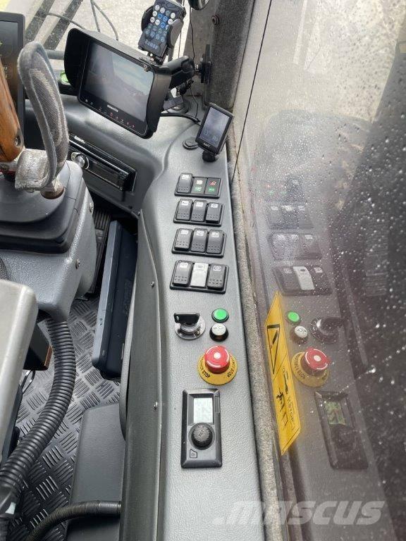 Komatsu 911.5 Harvesters