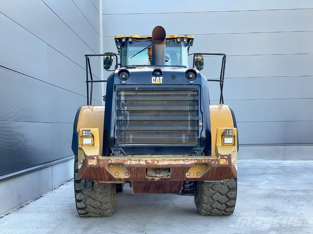 CAT 972M Wheel loaders