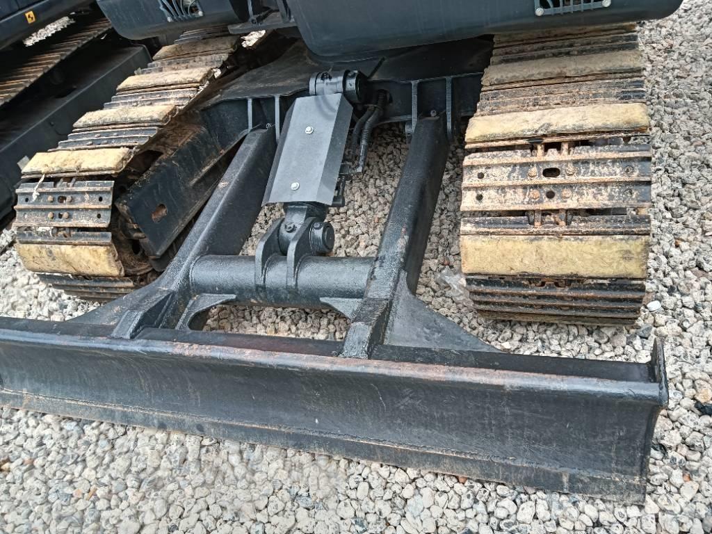 Doosan DX 75 Crawler excavators