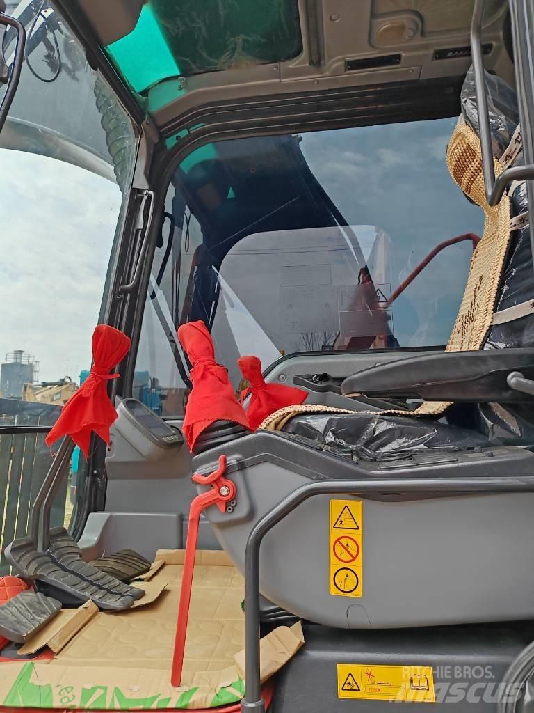 Volvo EC 140 Mini excavators  7t - 12t