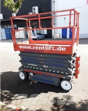 SkyJack SJ III 4740 Scissor lifts