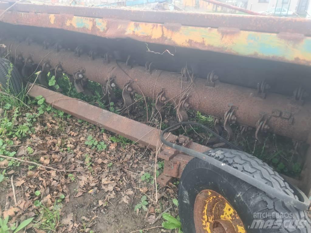 Taarup 2.5 Farm machinery