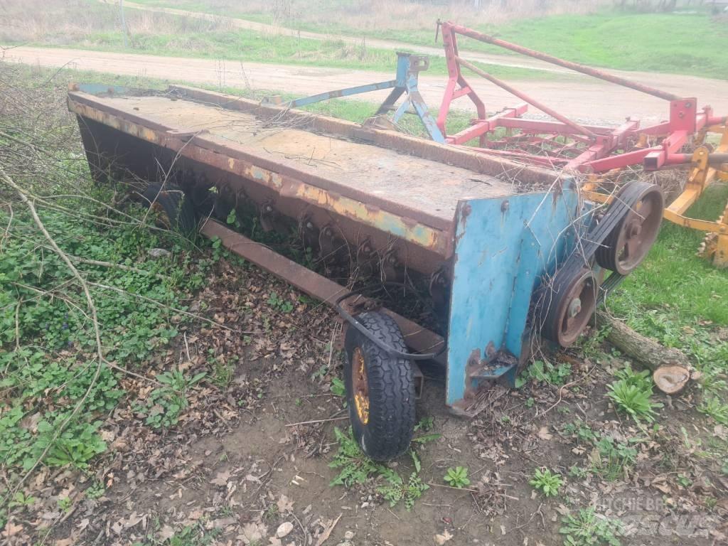 Taarup 2.5 Farm machinery
