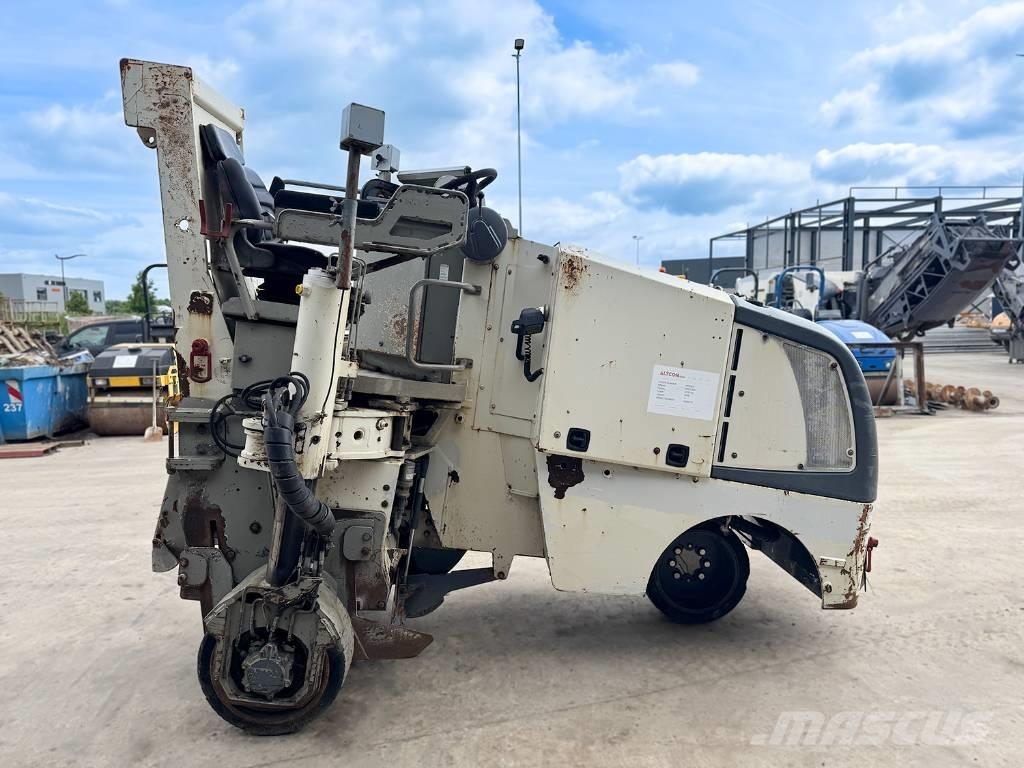 Wirtgen W 50 DC Asphalt cold milling machines