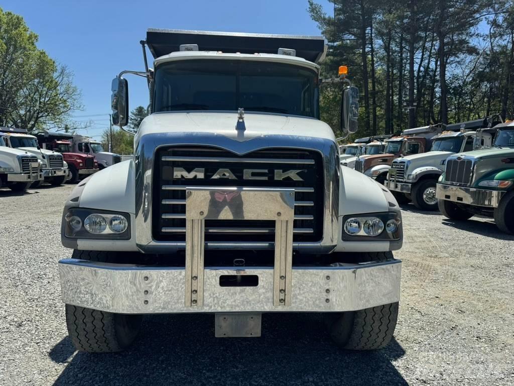 Mack GU713 Tipper trucks