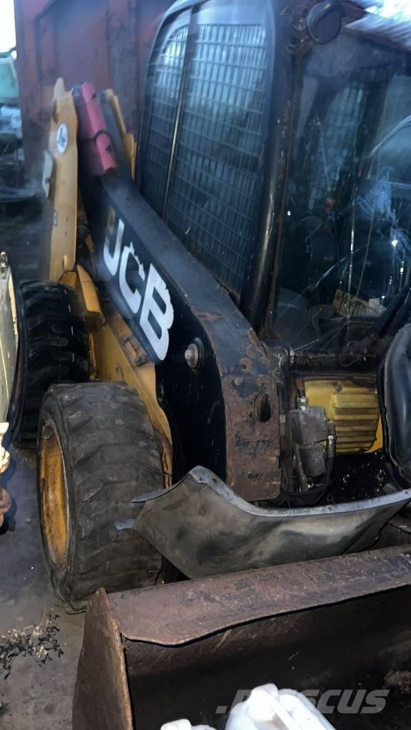 JCB 160 robot Chassis and suspension