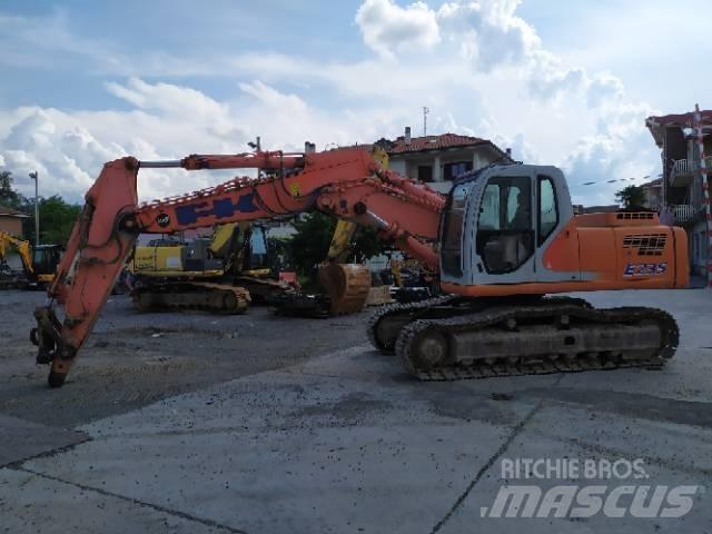 Fiat-Kobelco E 235 Crawler excavators