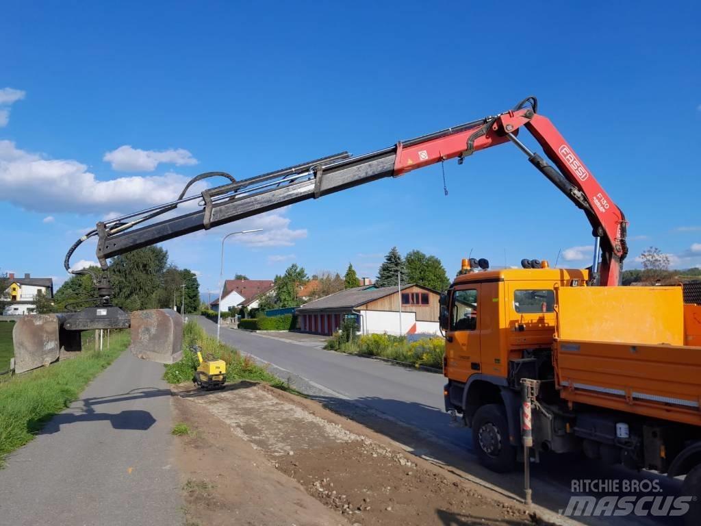 Fassi 130 Loader cranes