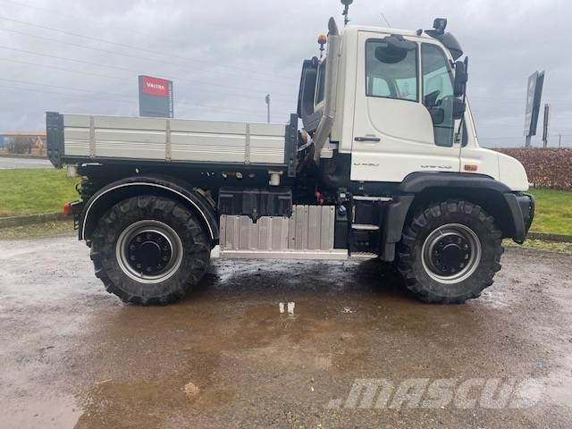 Mercedes-Benz UNIMOG Tipper trucks