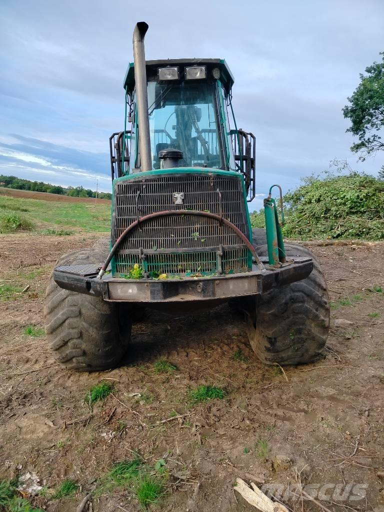 John Deere 1710 D Forwarders