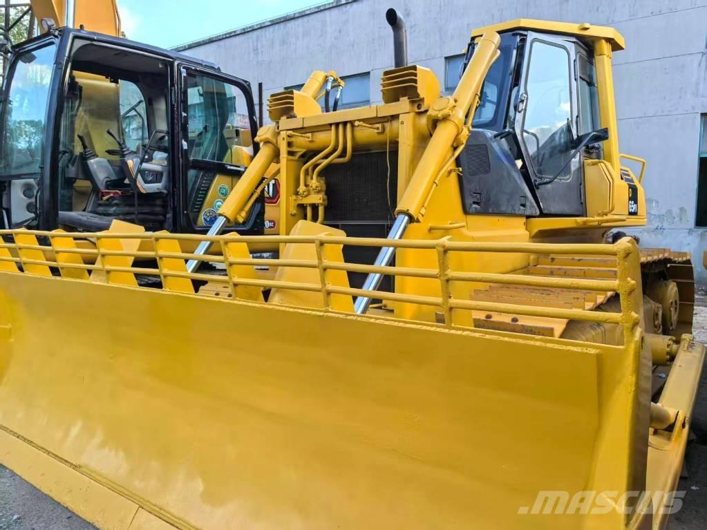 Komatsu D 65 PX-12 Crawler dozers
