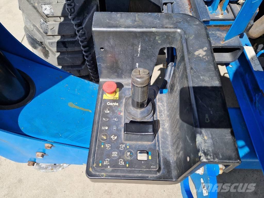 Genie GS 4390  RZ111 Scissor lifts