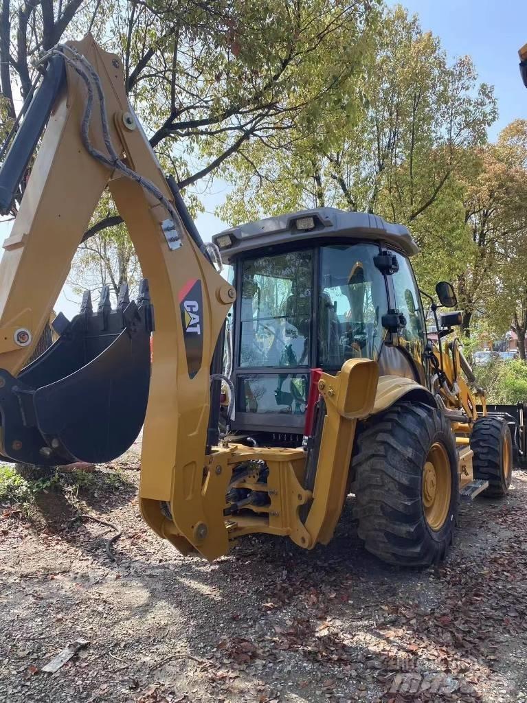 CAT 420F Backhoe