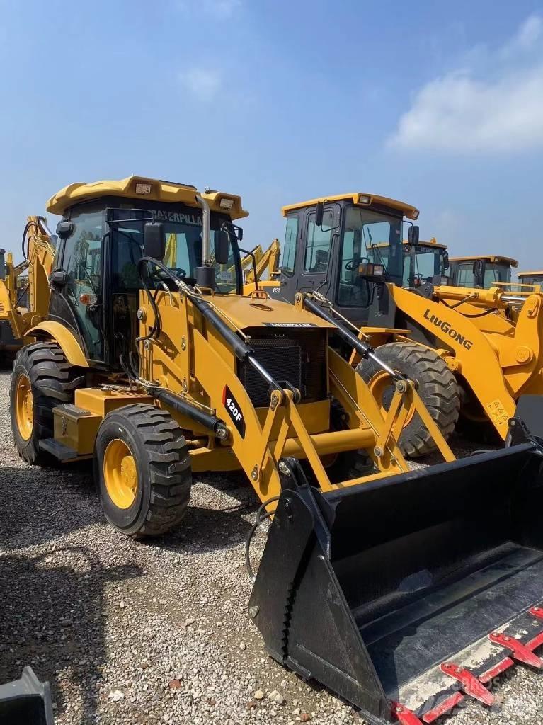 CAT 420F Backhoe