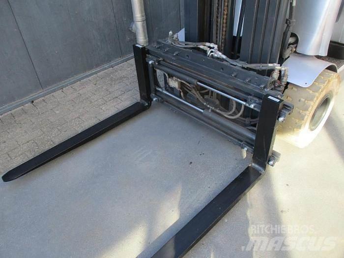 Still RX 60-25 Electric forklift trucks